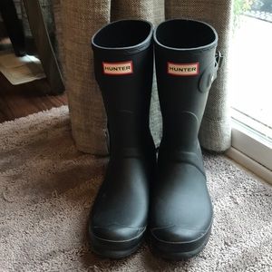 Size 9 Hunter boots